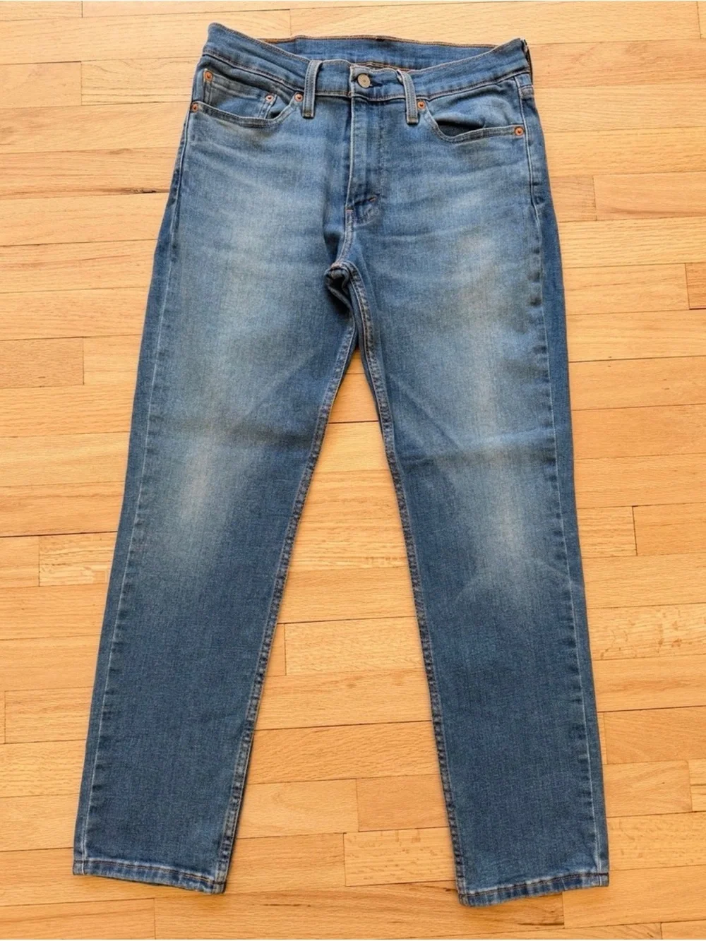 Levis levis 511